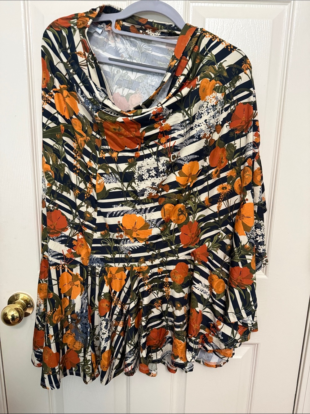 Bella Wrap LulaRoe Women’s Floral Stripe Skirt - Orange